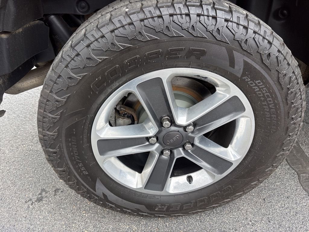 2019 Jeep Wrangler Unlimited Sahara 4x4