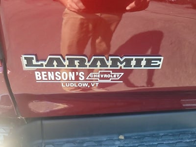 2022 RAM 1500 Laramie Crew Cab 4x4 5'7" Box