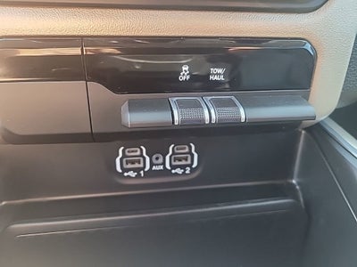 2022 RAM 1500 Laramie Crew Cab 4x4 5'7" Box