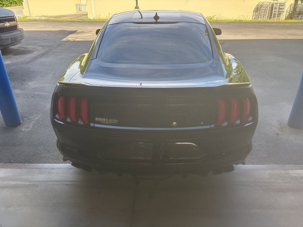 2022 Ford Mustang GT Premium Fastback
