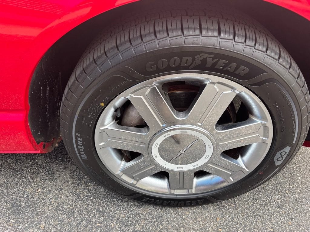 2005 Ford Thunderbird Deluxe