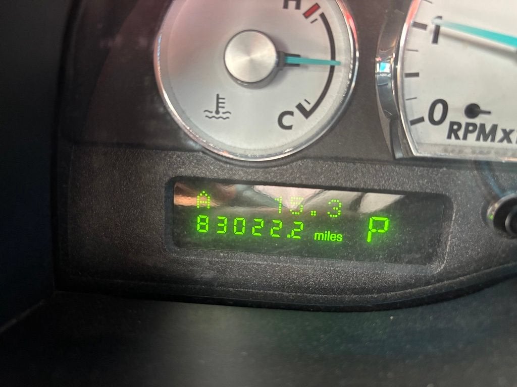 2005 Ford Thunderbird Deluxe