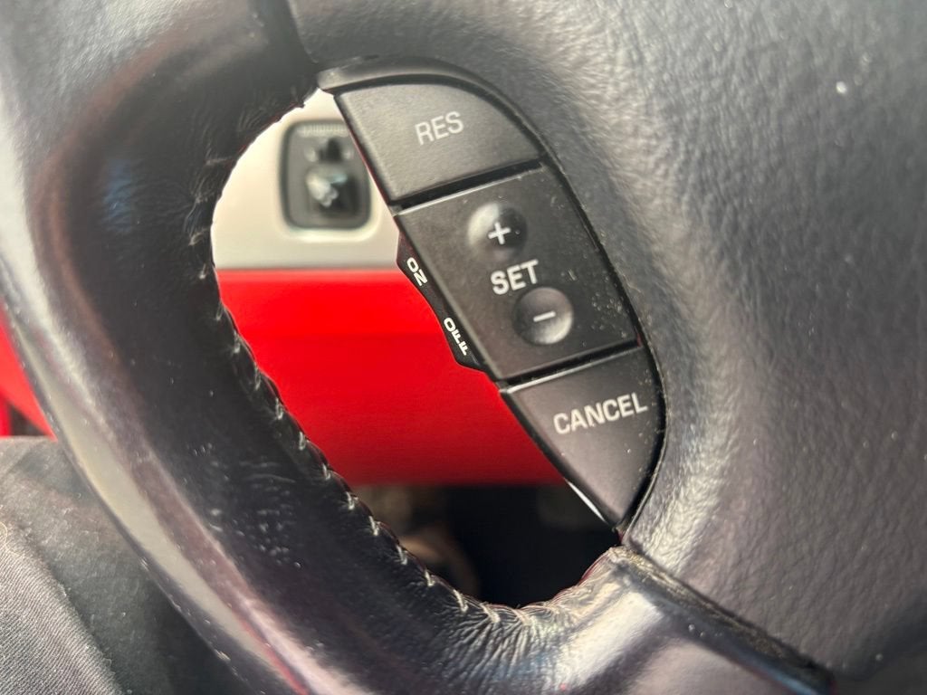 2005 Ford Thunderbird Deluxe
