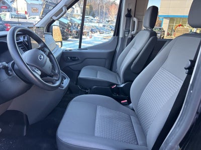 2024 Ford Transit Passenger Wagon XL