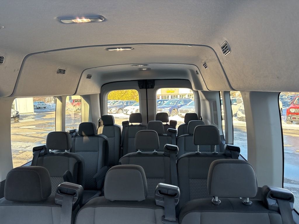 2024 Ford Transit Passenger Wagon XL