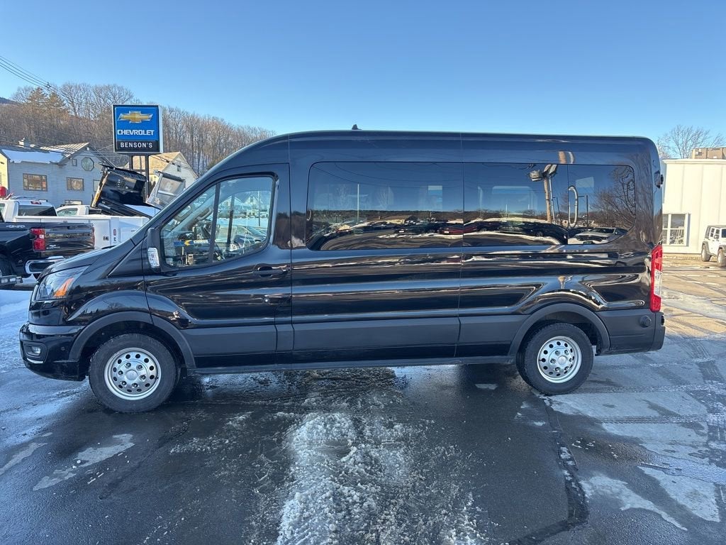 2024 Ford Transit Passenger Wagon XL