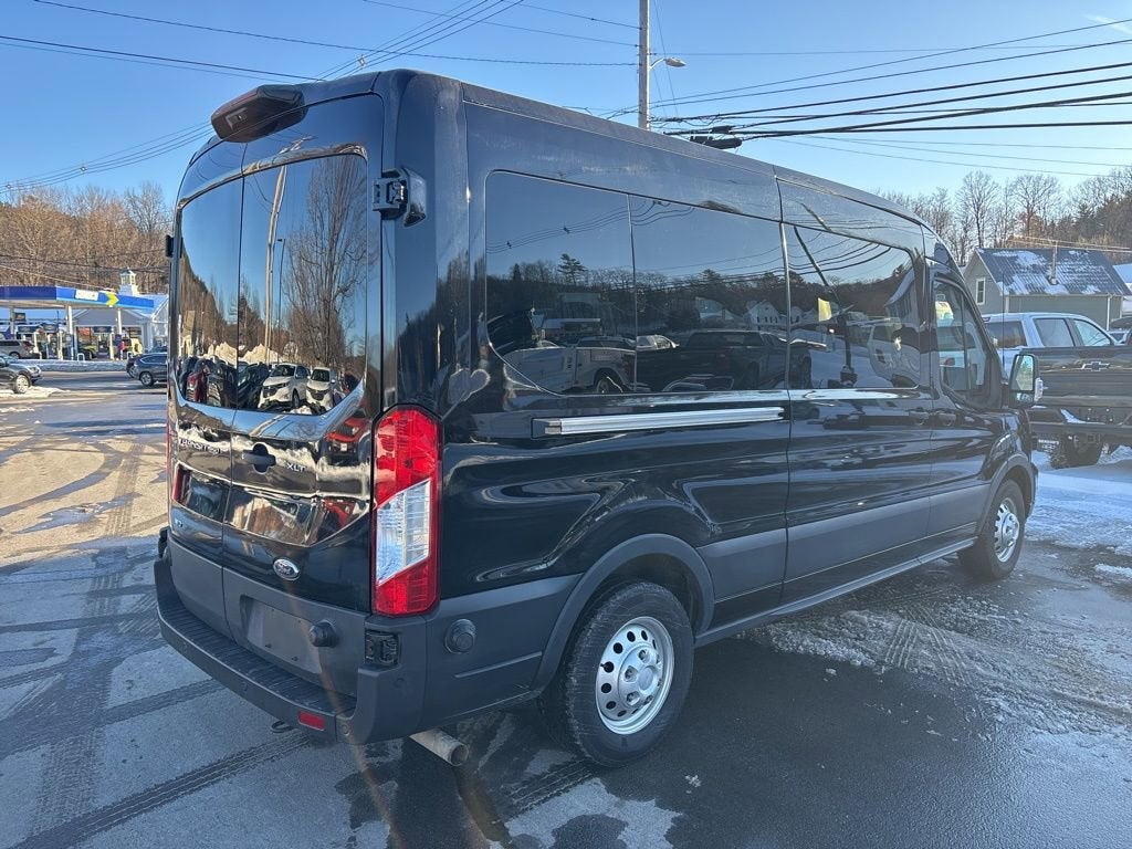 2024 Ford Transit Passenger Wagon XL