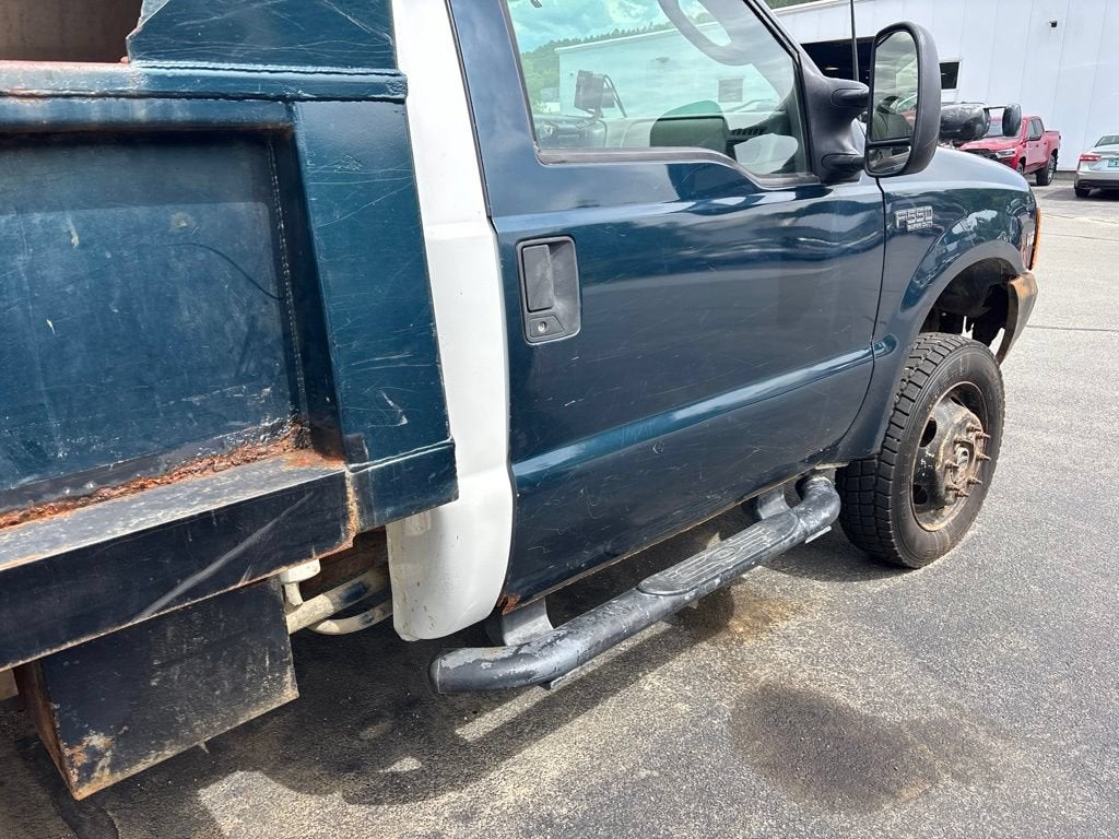 1999 Ford Super Duty F-550 XL