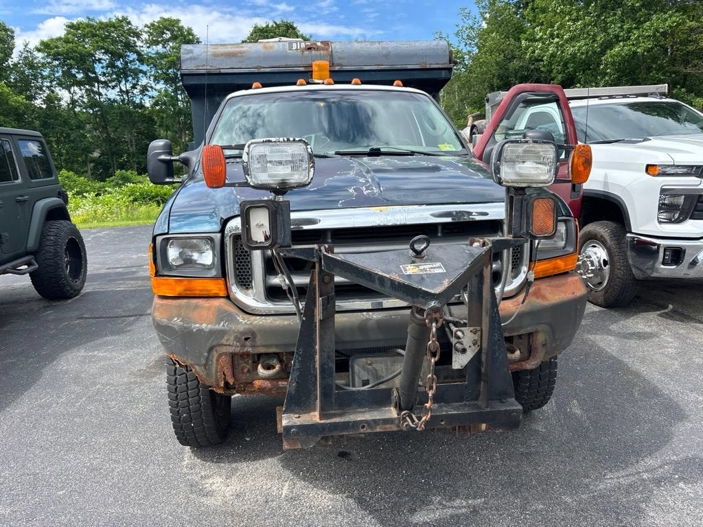 1999 Ford Super Duty F-550 XL
