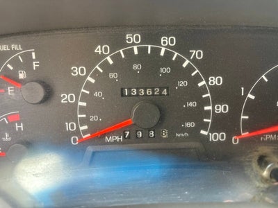 1999 Ford Super Duty F-550 XL