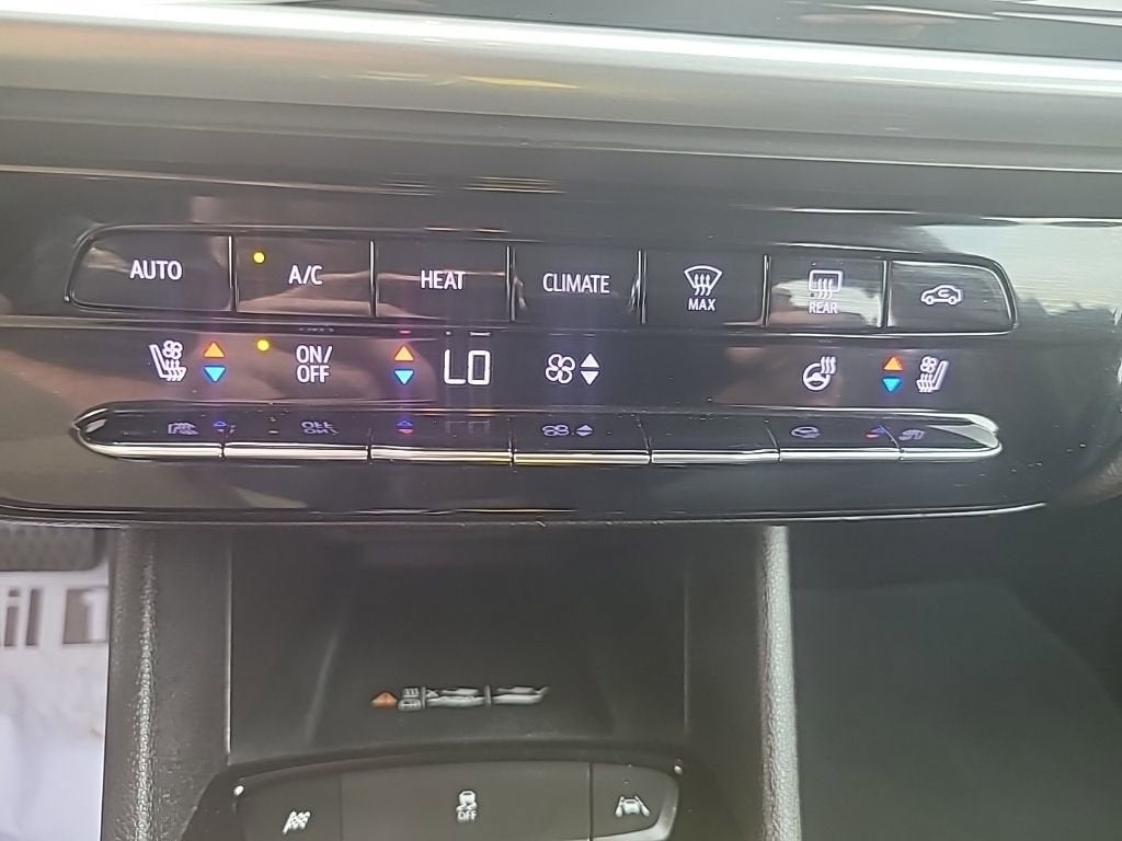 2023 Chevrolet Bolt EUV LT