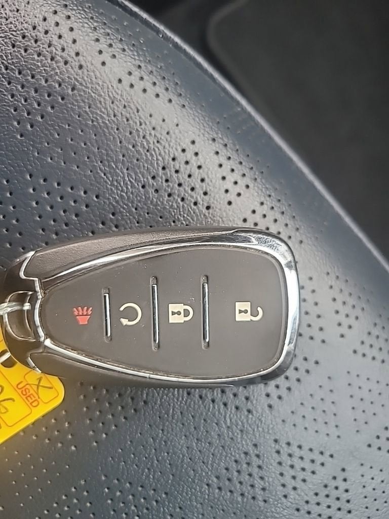 2023 Chevrolet Bolt EUV LT