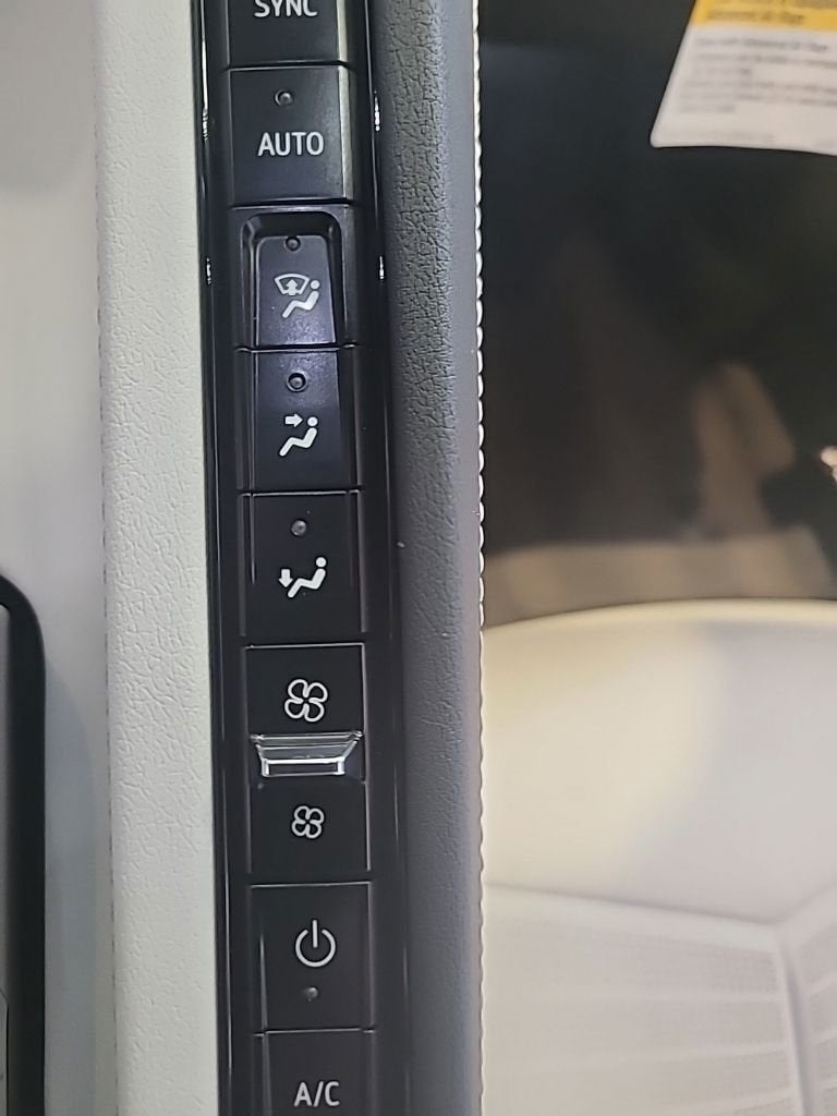 2025 Chevrolet Corvette Stingray 2LT