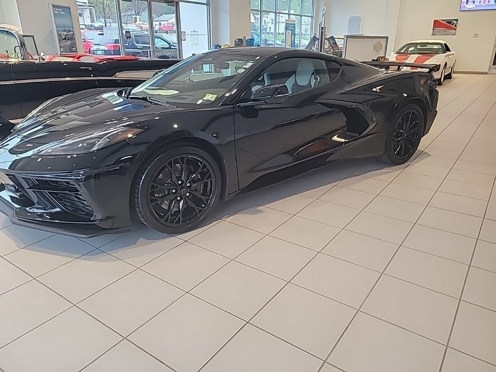 2025 Chevrolet Corvette Stingray 2LT