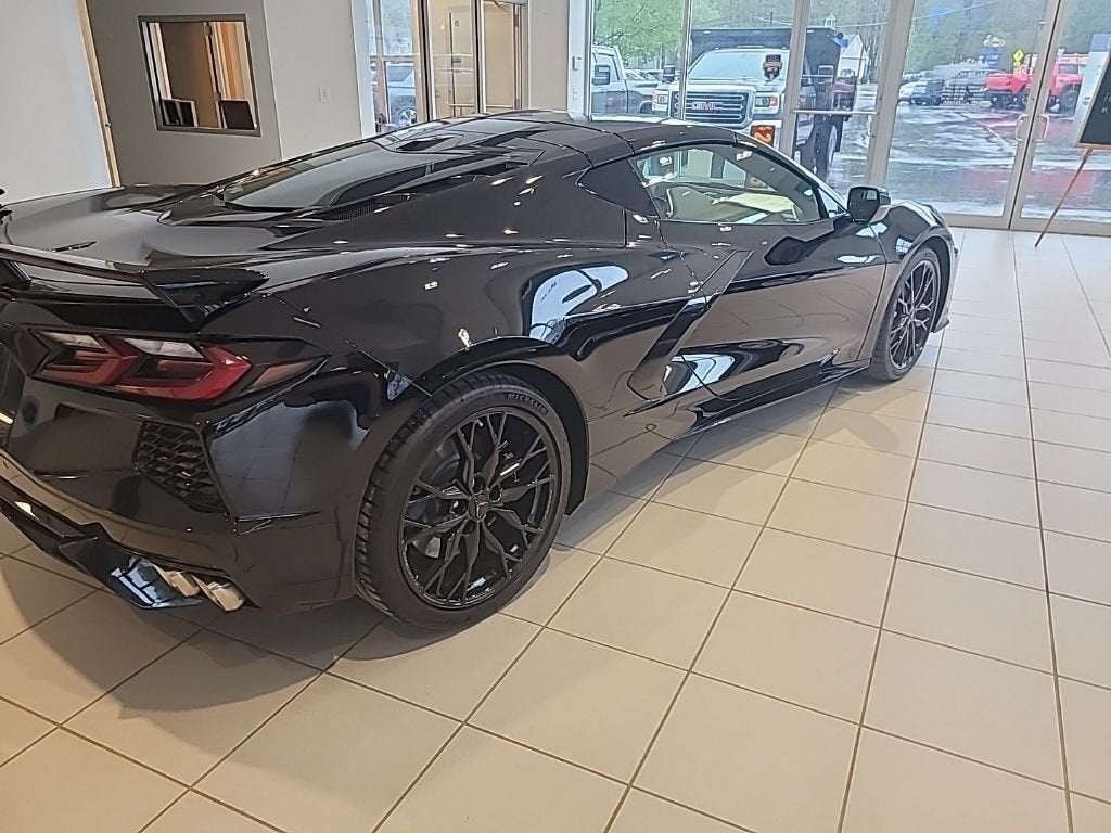 2025 Chevrolet Corvette Stingray 2LT