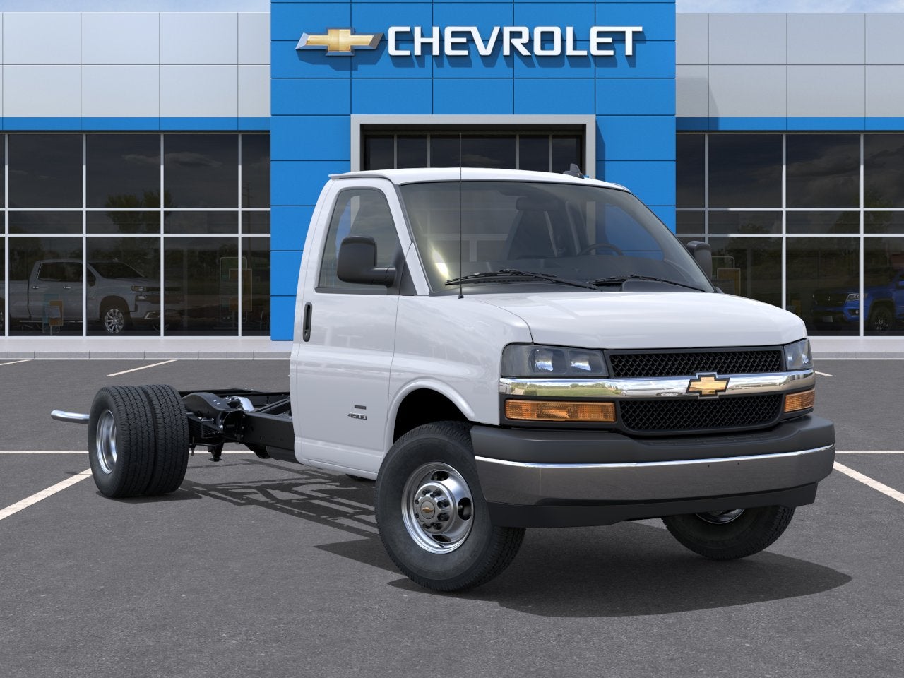 2025 Chevrolet Express Cutaway 3500 1WT
