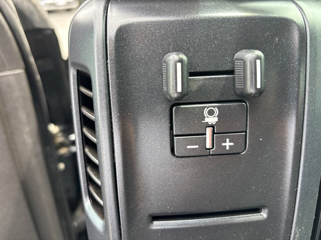 2018 Chevrolet Silverado 3500 HD Chassis Cab Work Truck