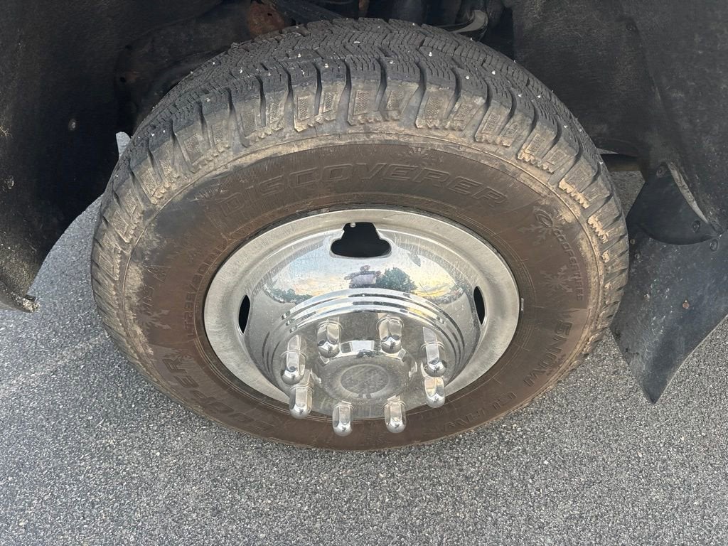 2024 Chevrolet Silverado 3500 HD Chassis Cab LT