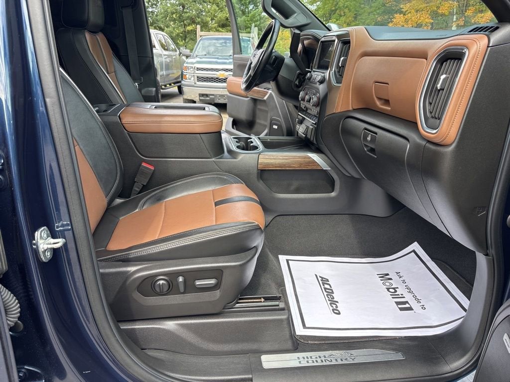 2022 Chevrolet Silverado 3500 HD High Country