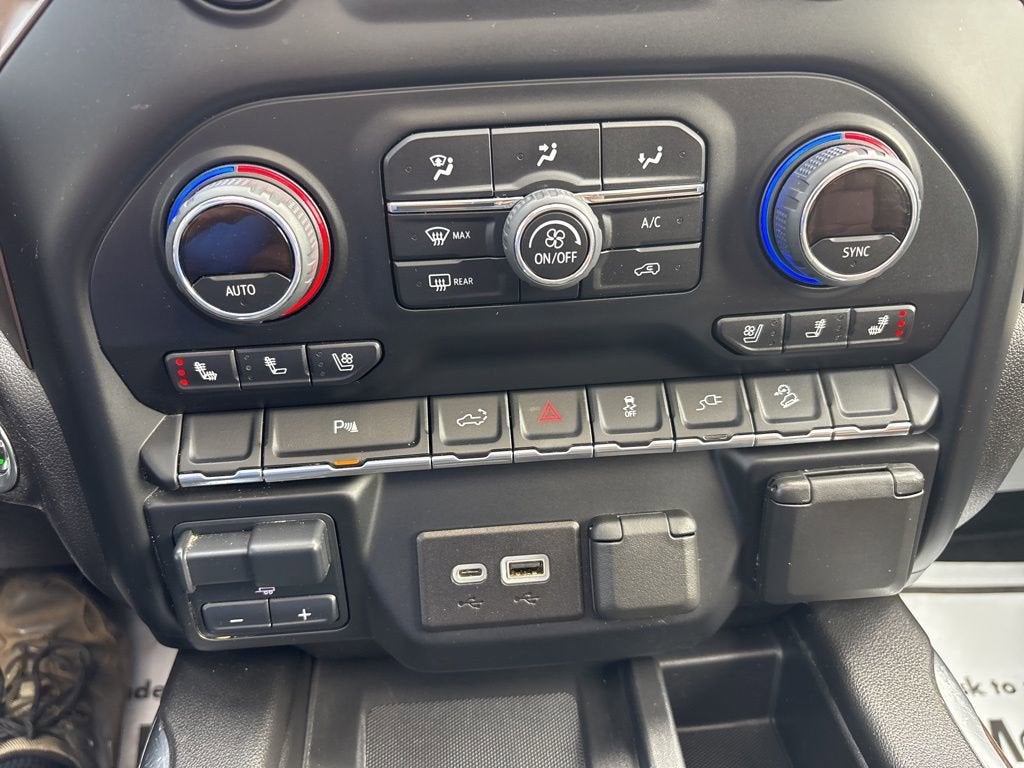 2022 Chevrolet Silverado 3500 HD High Country