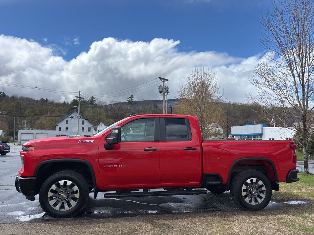 2024 Chevrolet Silverado 2500 HD Custom