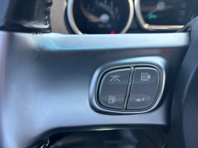 2004 Chevrolet SSR LS