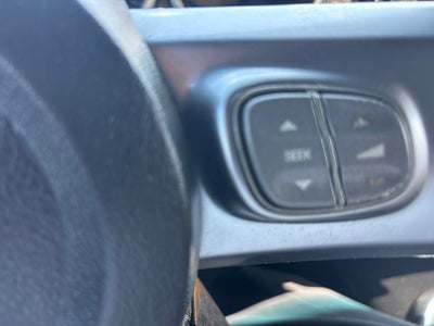 2004 Chevrolet SSR LS