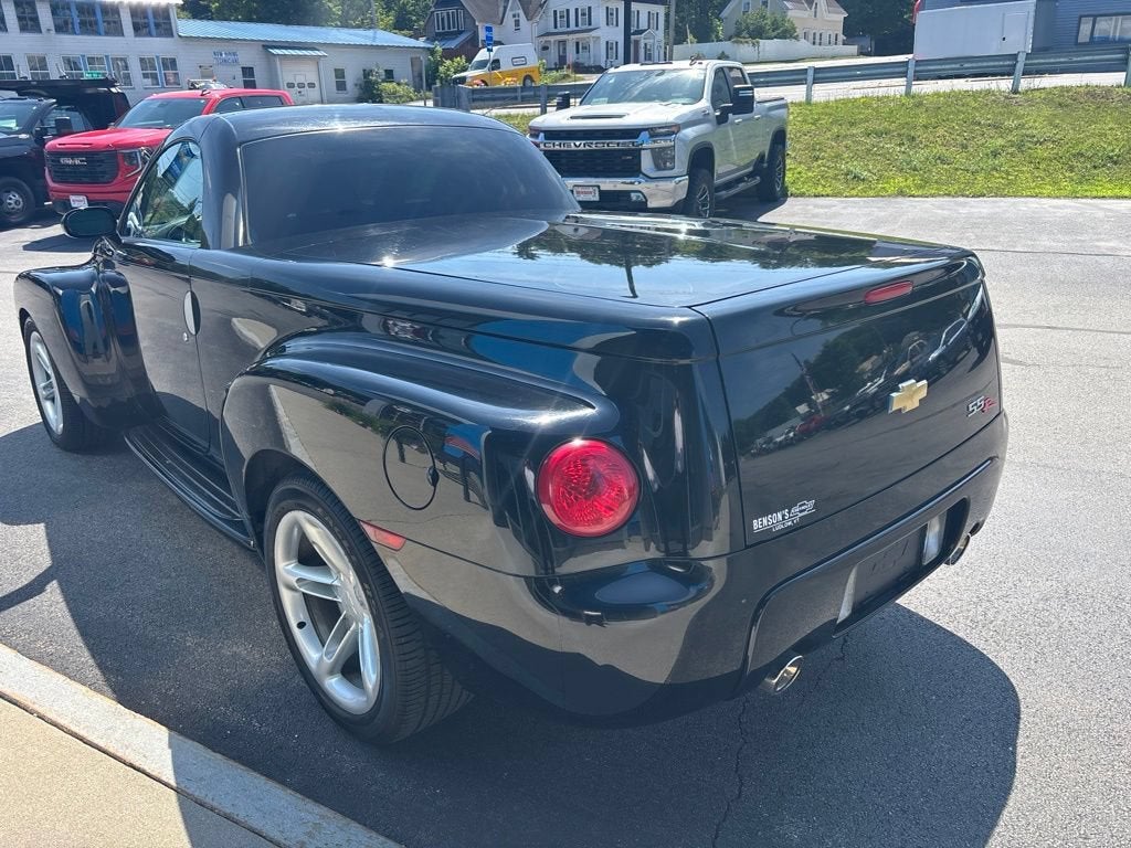 2004 Chevrolet SSR LS