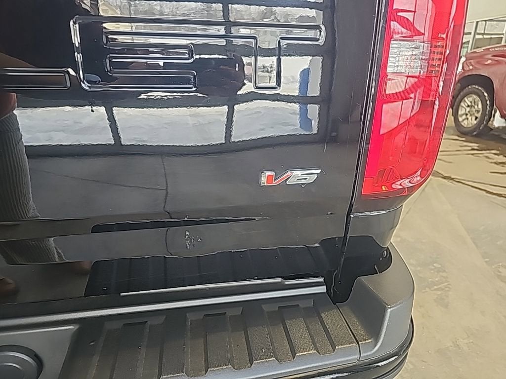 2022 Chevrolet Colorado WT