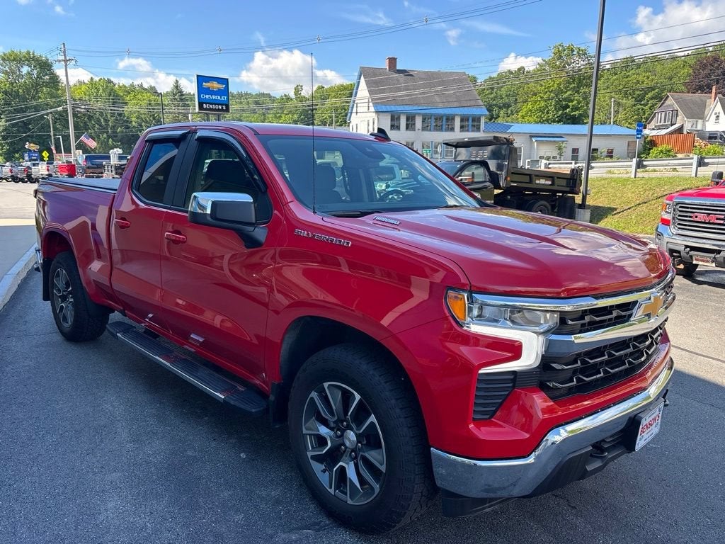 2025 Chevrolet Silverado 1500 LT (2FL)