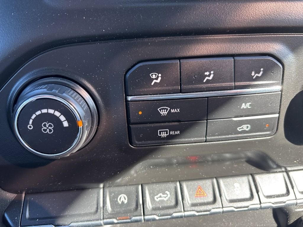 2020 Chevrolet Silverado 1500 Custom