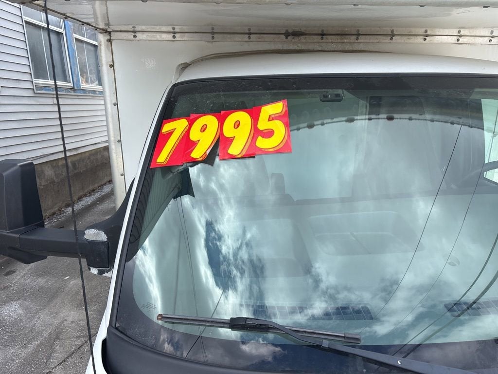 2016 GMC Savana Cutaway 3500 3500