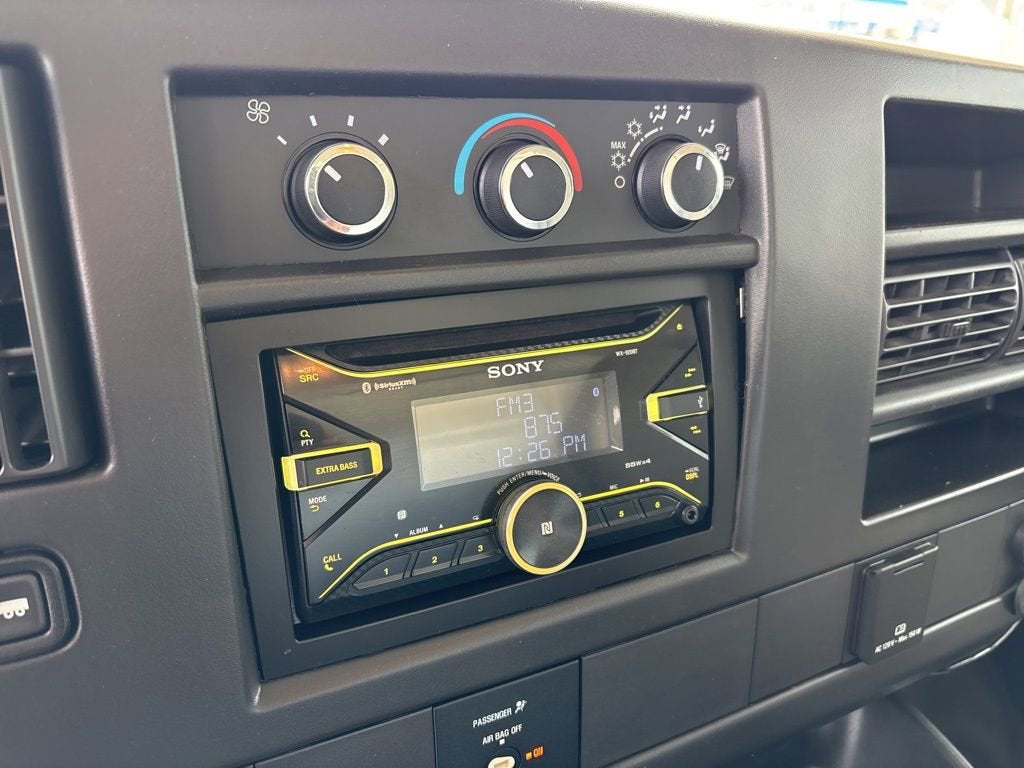 2016 GMC Savana Cutaway 3500 3500