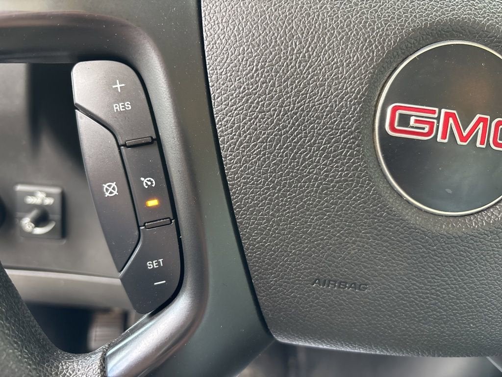 2016 GMC Savana Cutaway 3500 3500