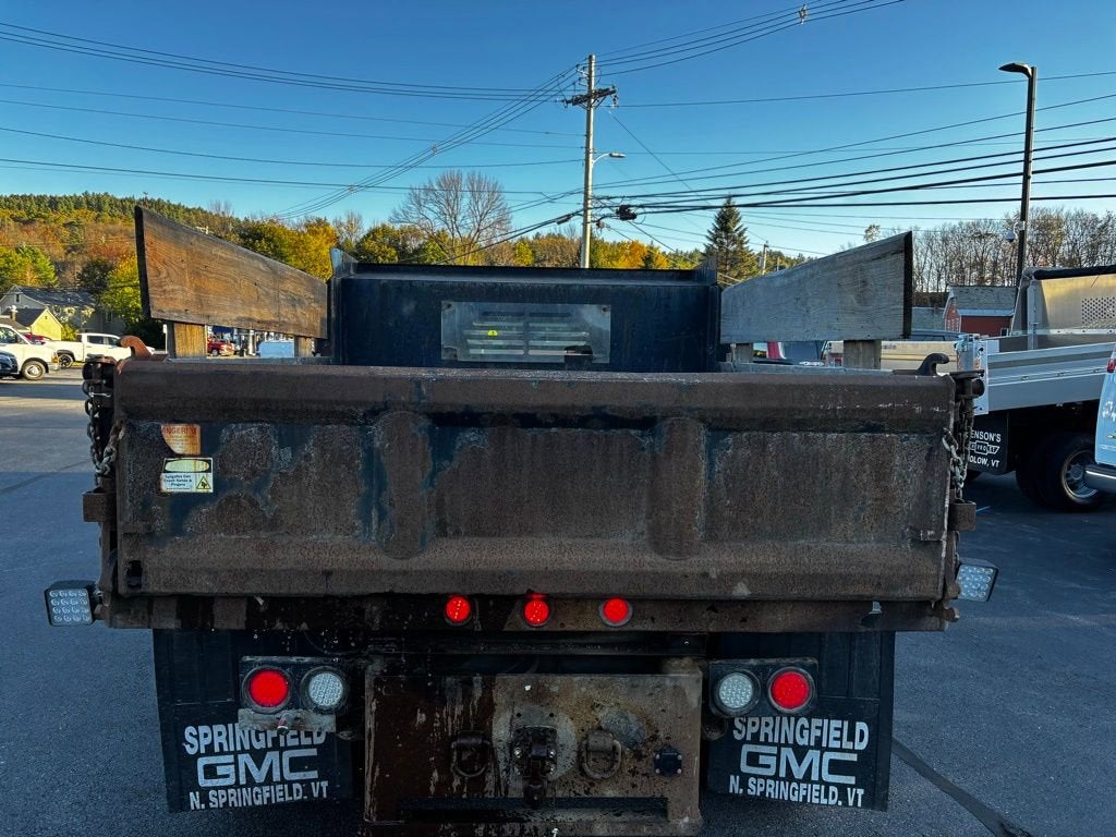 2007 GMC Sierra 3500 HD Chassis Cab SL