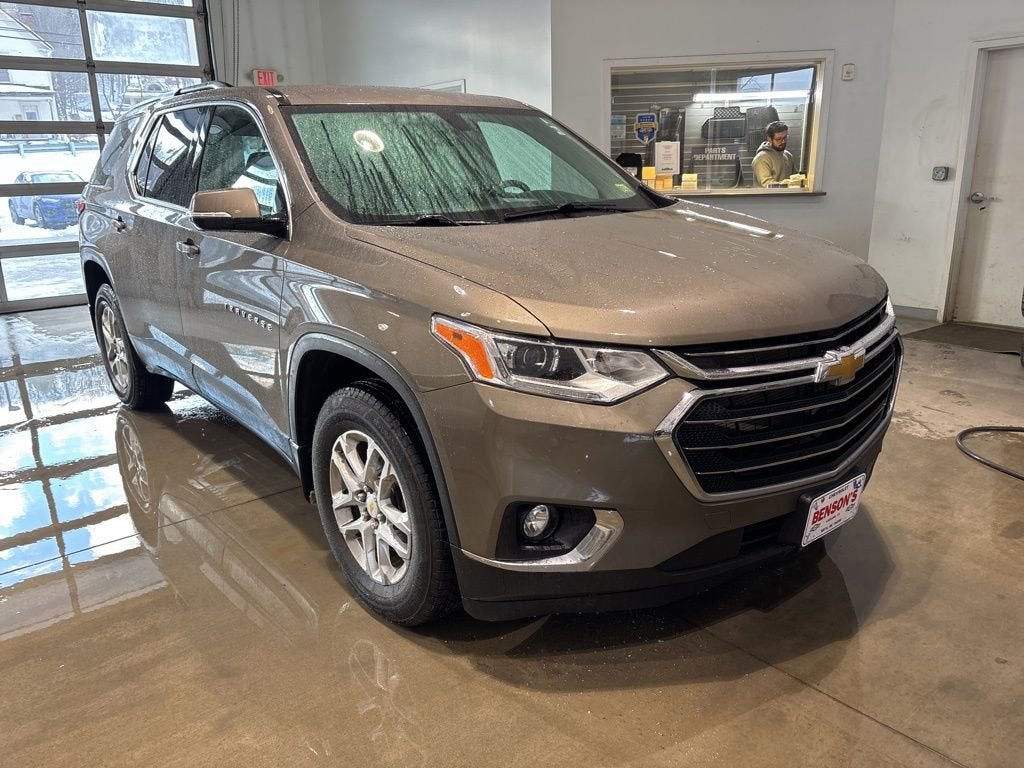 2020 Chevrolet Traverse LT Cloth