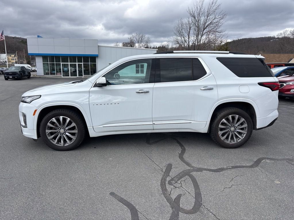2023 Chevrolet Traverse Premier