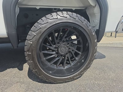 2025 GMC Sierra 2500 HD Pro