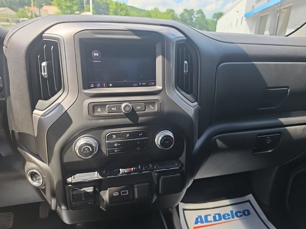 2025 GMC Sierra 2500 HD Pro
