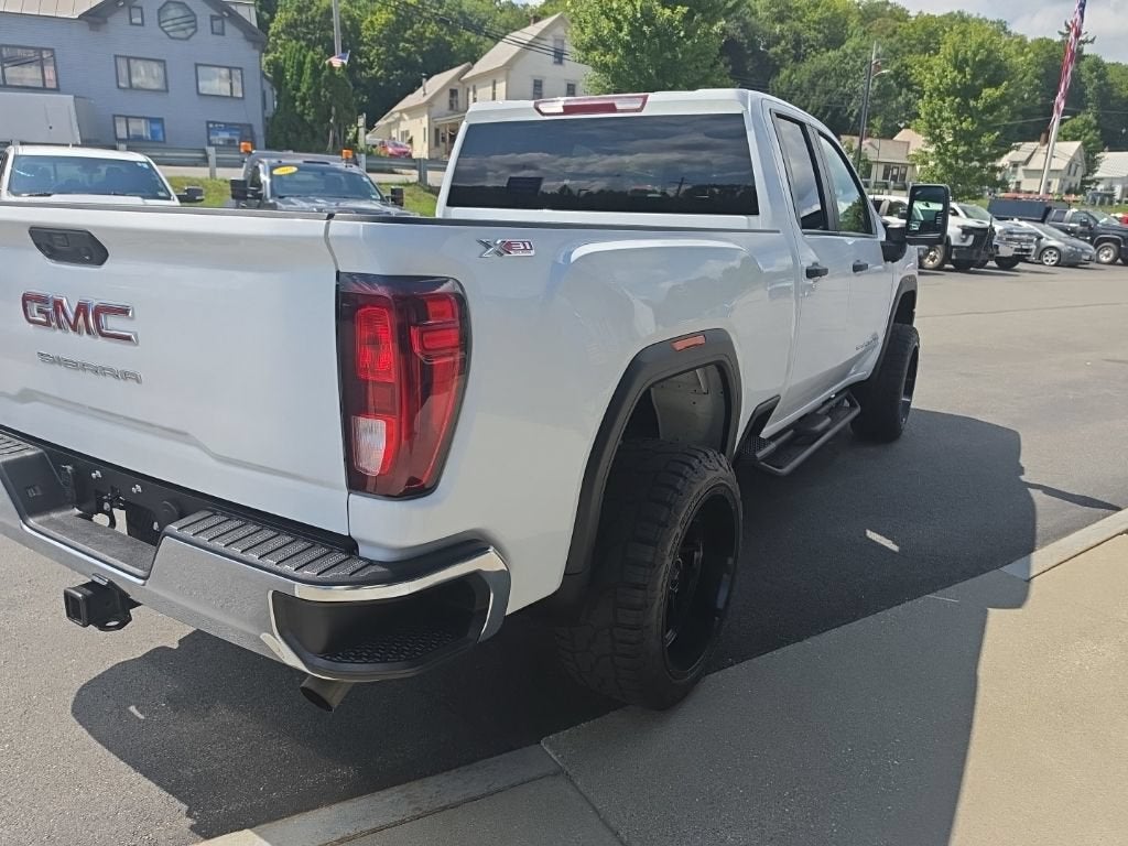 2025 GMC Sierra 2500 HD Pro