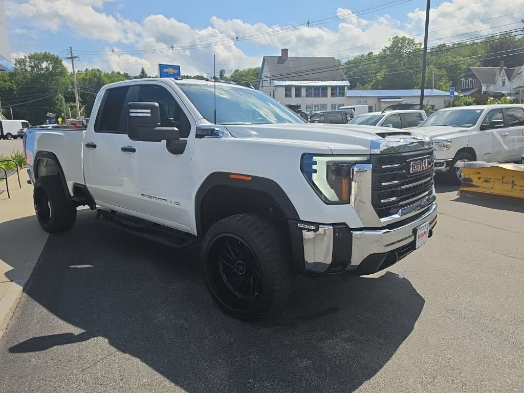 2025 GMC Sierra 2500 HD Pro