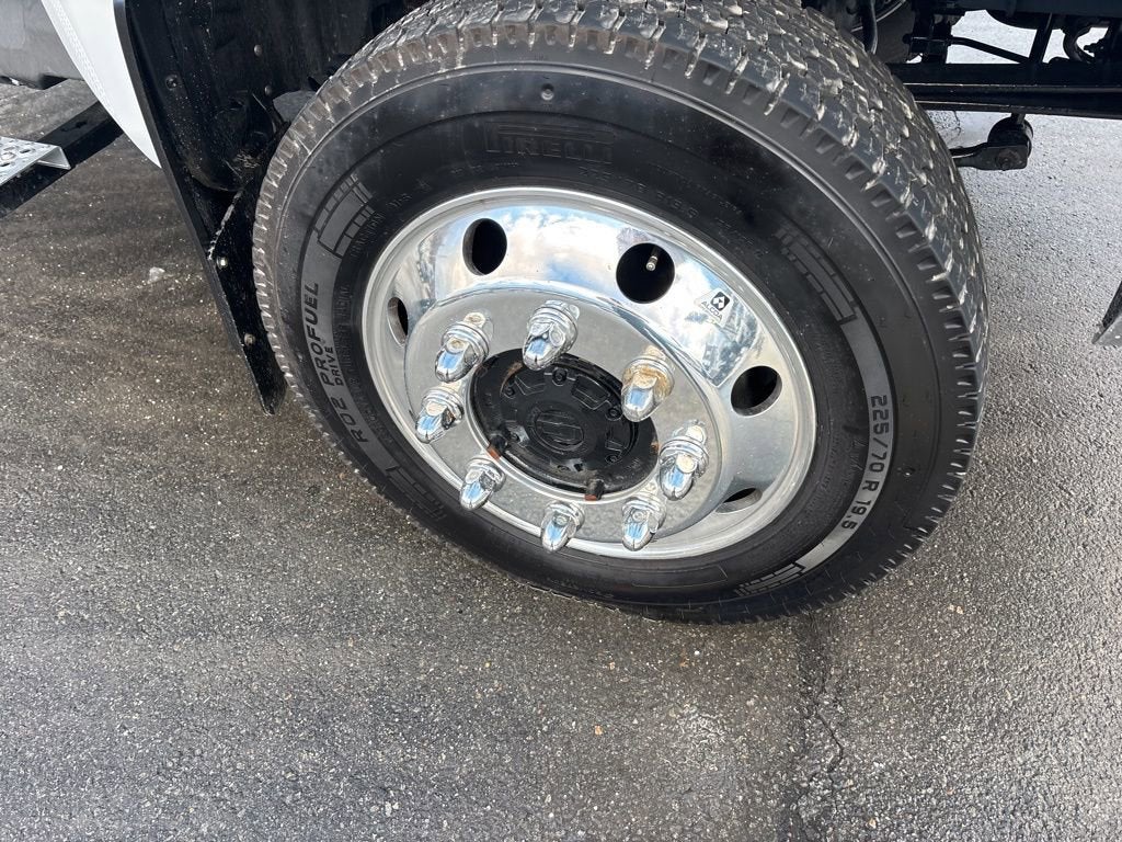 2024 Chevrolet Silverado 5500 HD Work Truck