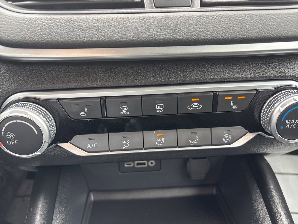 2020 Nissan Altima SR Intelligent AWD