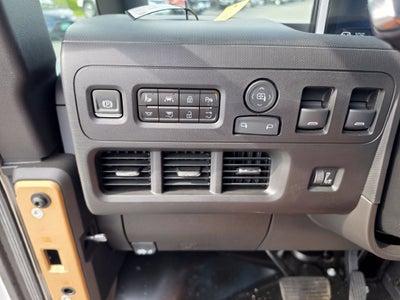 2025 Chevrolet BrightDrop 400 AWD 400