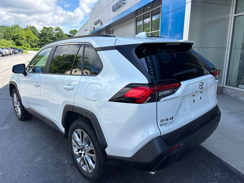 2023 Toyota RAV4 XLE Premium