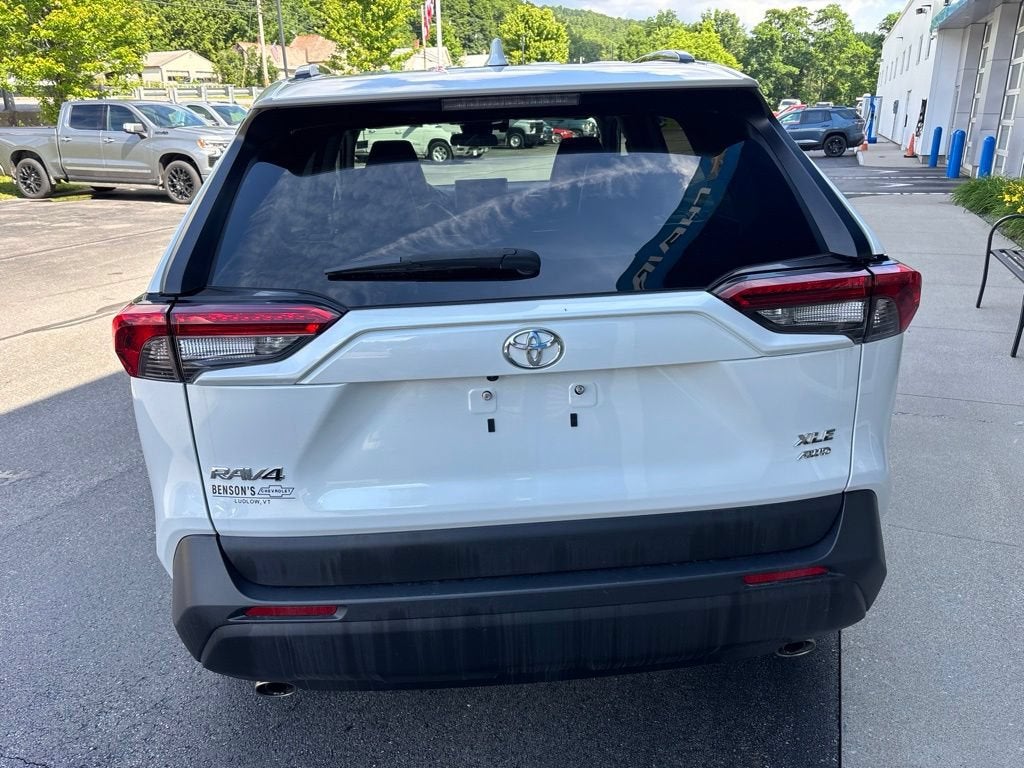 2023 Toyota RAV4 XLE Premium