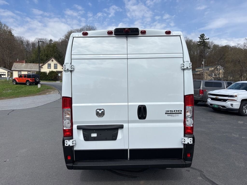 2025 RAM ProMaster Cargo Van Tradesman