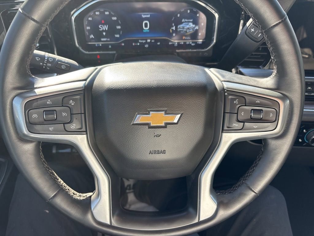 2023 Chevrolet Silverado 1500 LT (2FL)