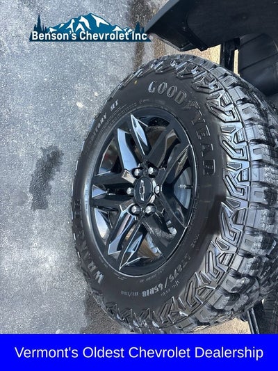 2025 Chevrolet Silverado 1500 Custom Trail Boss