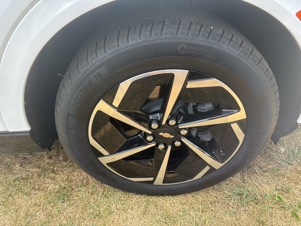 2024 Chevrolet Equinox EV 2LT